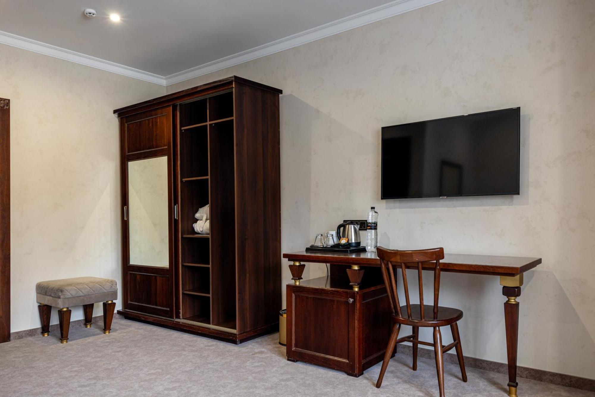 Marion Spa Hotel & Spa - Renovation - Rooms, Spa Area, Swimming Pool, Reception, Restaurant, Lounge Bar, Hookah Bar, Children'S Room, Parking, Spa And Breakfast Included In The Price Буковель Экстерьер фото