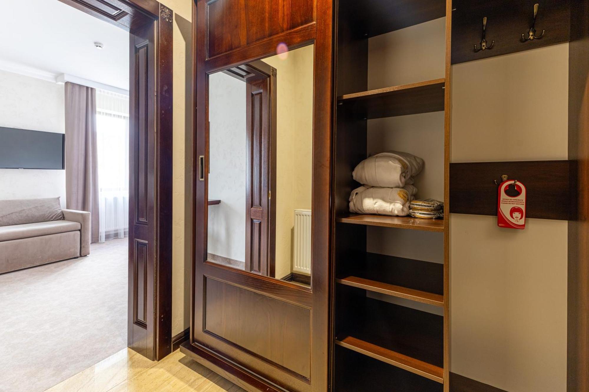 Marion Spa Hotel & Spa - Renovation - Rooms, Spa Area, Swimming Pool, Reception, Restaurant, Lounge Bar, Hookah Bar, Children'S Room, Parking, Spa And Breakfast Included In The Price Буковель Экстерьер фото